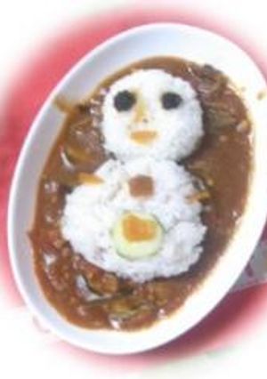 夏野菜たっぷり！雪だるまデコカレー-レシピのメイン写真