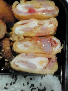 弁当☆ケチャップ味の卵焼き ハムチーズ-レシピのメイン写真