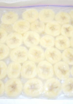 離乳食に便利!冷凍バナナ輪切り☆簡単保存-レシピのメイン写真