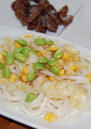 うどんと牛肉夏野菜ワンプレートランチ-レシピのメイン写真