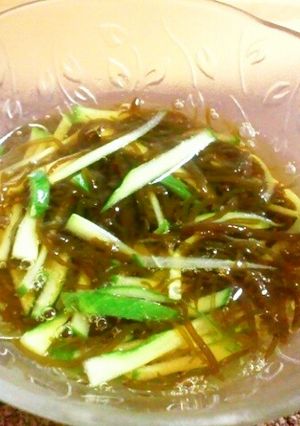 あっという間！キュウリともずくの酢の物-レシピのメイン写真