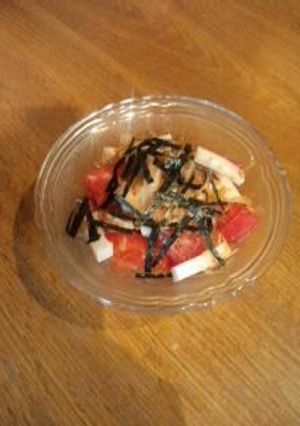 かまぼことトマトの冷やしサラダ-レシピのメイン写真