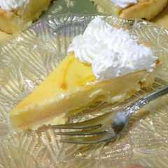 รูปของ ☆まるでチーズケーキな蜂蜜レモンタルト☆
