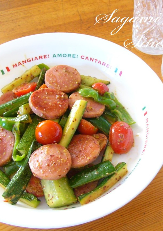 夏野菜とソーセージの粒マスタード炒め-レシピのメイン写真