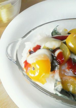 簡単★バジルトマト丼★ピザ風～♪-レシピのメイン写真