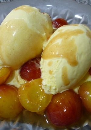 レイニアのカラメリゼ☆バニラアイス添え-レシピのメイン写真