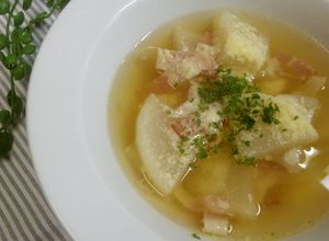 大根とベーコンのチーズ風味スープ-レシピのメイン写真