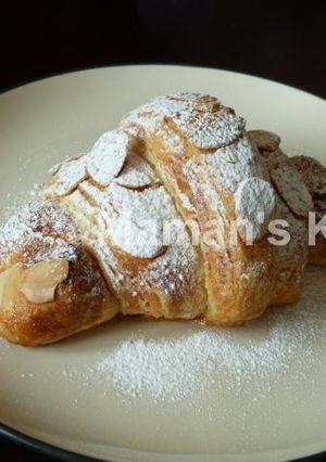 アーモンドクロワッサン-レシピのメイン写真