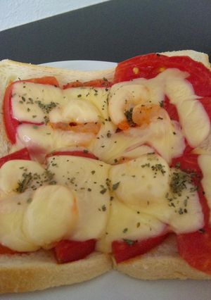 海老とトマトのオリーブトースト-レシピのメイン写真