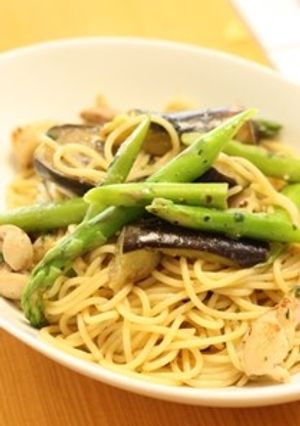 鶏とアスパラのガーリックパスタ-レシピのメイン写真