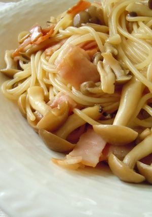たっぷりきのことベーコンの和風パスタ-レシピのメイン写真