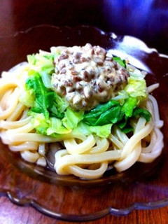 七味マヨ納豆のサラダうどん(^-^)-レシピのメイン写真