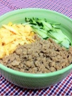 鶏ミンチ☆三色丼☆-レシピのメイン写真