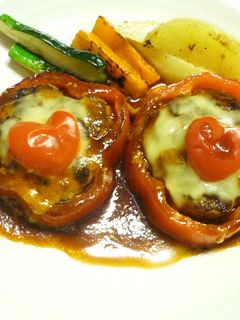 パプリカカップで☆ハンバーグ-レシピのメイン写真