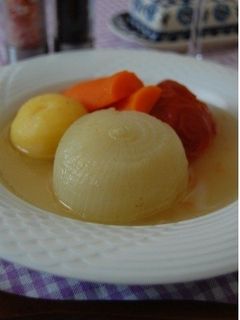 放り込むだけ!丸ごと野菜のチキンスープ-レシピのメイン写真