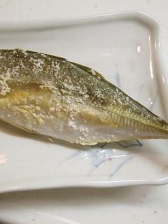 パサつかない!ふんわり♡アジの塩焼き-レシピのメイン写真