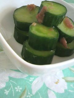 夏のきゅうりの大量消費は梅漬けでいかが?-レシピのメイン写真