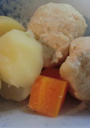じゃがいもと鶏団子の煮物-レシピのメイン写真