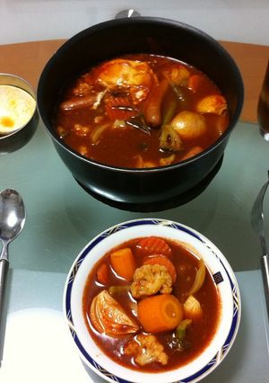 前編　家に有る物で作るトマト鍋♪-レシピのメイン写真