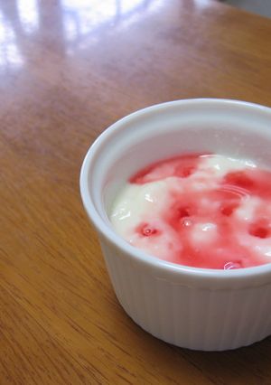 かき氷みつでヨーグルト♪-レシピのメイン写真
