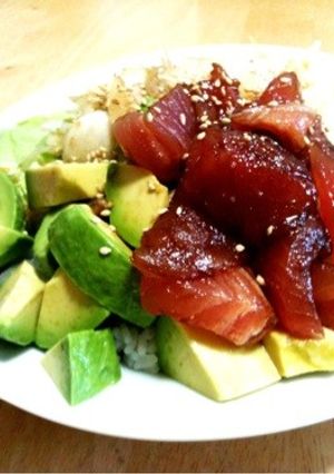 焼肉のたれとワサビ入☆まぐろアボカド丼-レシピのメイン写真