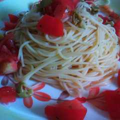 รูปของ トマト 冷製パスタ
