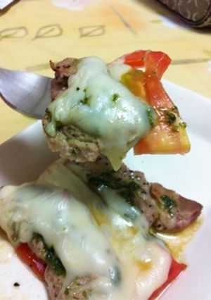 豚肉とトマトのチーズ焼き★バジルソース-レシピのメイン写真