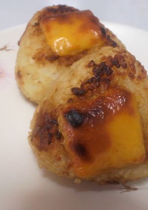 バター香るﾁｰｽﾞ焼おにぎり-レシピのメイン写真