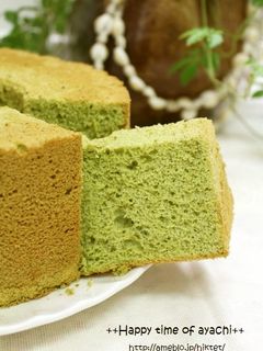 大人な美味しさ!ノンオイル抹茶シフォン。-レシピのメイン写真