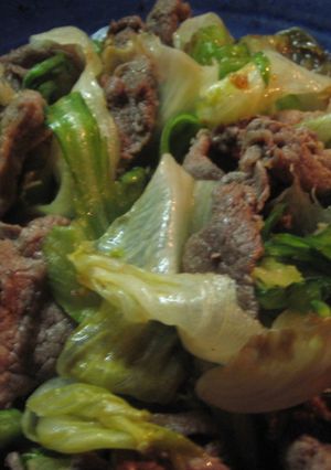 ♪レタスたっぷり牛(豚）肉炒め♪-レシピのメイン写真