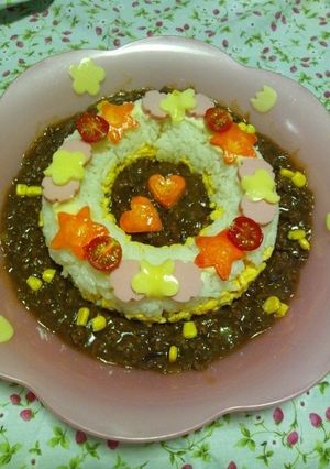 ＊お祝い事に♪リングケーキのデコカレー＊-レシピのメイン写真
