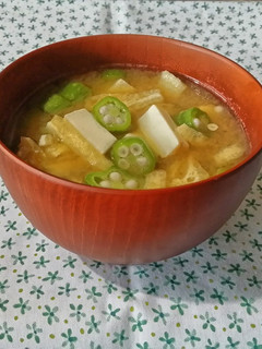 オクラと豆腐のみそ汁-レシピのメイン写真