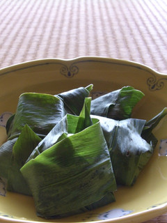 故郷の味♪茗荷の葉で蒸し餅(^^)-レシピのメイン写真