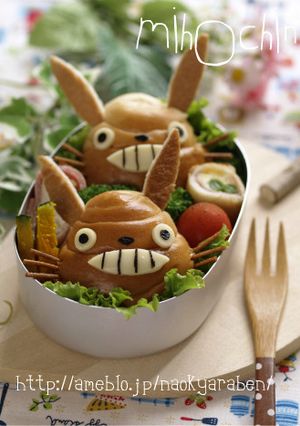 キャラ弁★ロールパンでトトロ弁当-レシピのメイン写真