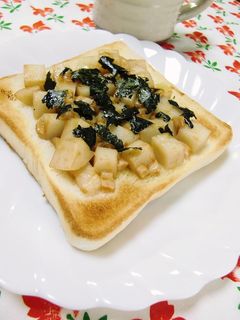 かまぼこと塩辛のオリーブオイルトースト-レシピのメイン写真