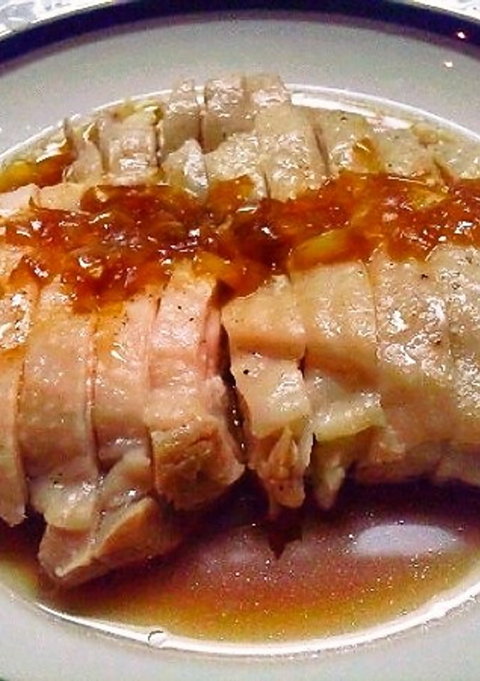 ２種のソースをお好みで！中華店風の蒸し鶏-レシピのメイン写真