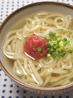 あっさり。梅ころうどん-レシピのメイン写真