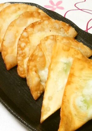 ❤餃子・ワンタン皮で枝豆クリチー揚げ❤-レシピのメイン写真