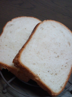 栗渋皮煮のシロップ再利用☆栗風味食パン-レシピのメイン写真