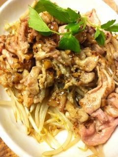 豚もやし炒めハニーニンニク醤油(・_・)-レシピのメイン写真