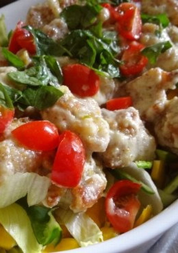 鶏のから揚げ・玉ねぎソースのサラダ仕立て-レシピのメイン写真