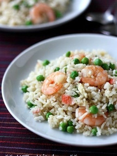 エビとグリーンピースのチャーハン-レシピのメイン写真