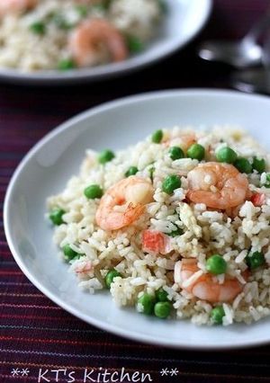 エビとグリーンピースのチャーハン-レシピのメイン写真