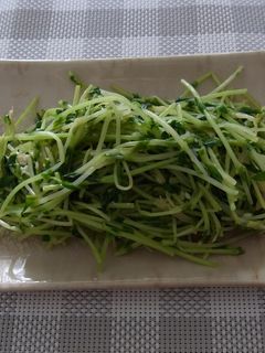 豆苗の塩麹炒め-レシピのメイン写真