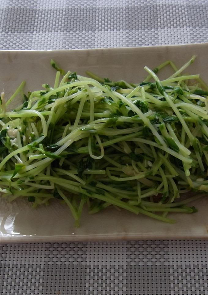 豆苗の塩麹炒め-レシピのメイン写真