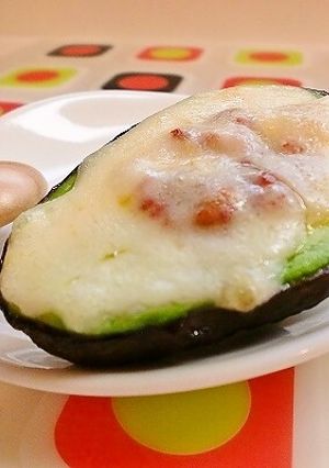 チャンジャｉｎアボカド～チーズをのせて-レシピのメイン写真