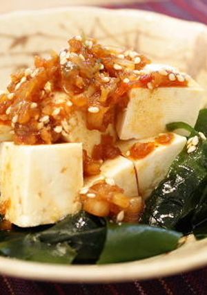 豆腐とわかめのキムチドレッシングサラダ-レシピのメイン写真