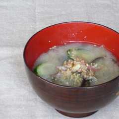 รูปของ なすときゅうりの味噌汁