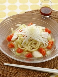 すっぱくて辛いセロリと鶏の冷やしうどん-レシピのメイン写真