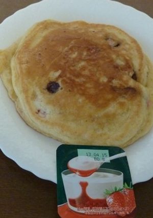 ほんのり甘酸っぱい春のホットケーキ-レシピのメイン写真